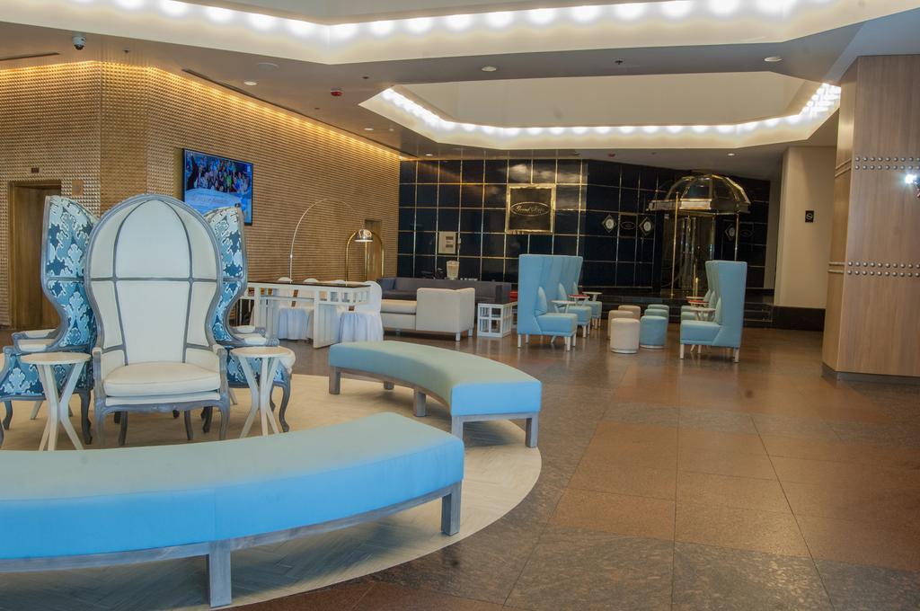 Grand Hotel Tijuana Kültér fotó
