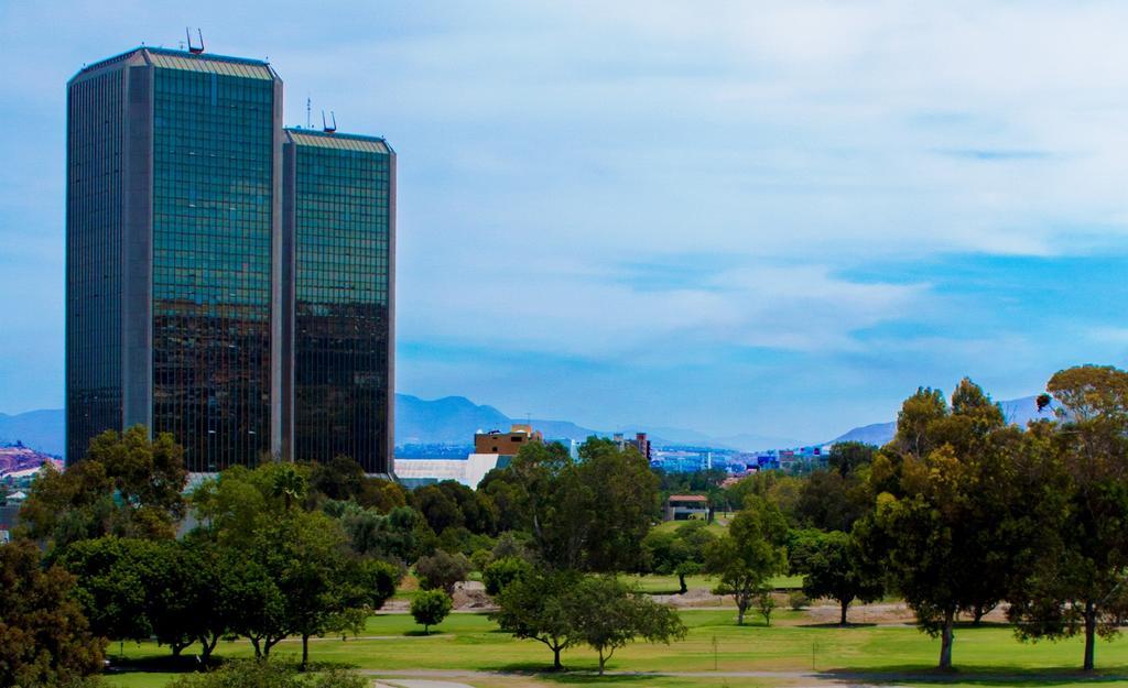 Grand Hotel Tijuana Kültér fotó
